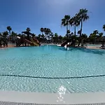 Seasons Oasis *