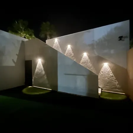 Seasons Oasis * كوراليهو
