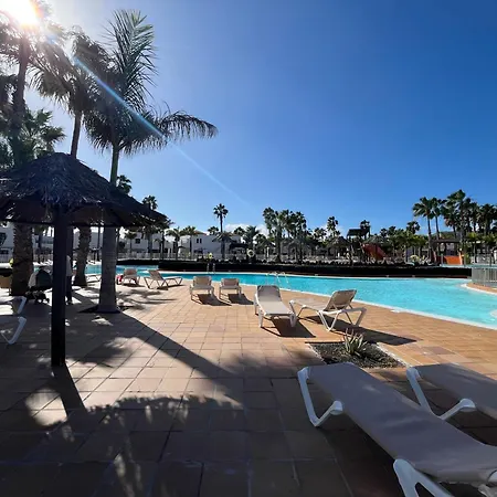 Seasons Oasis Appartement *